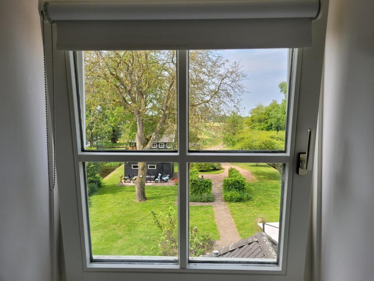 B&B Villa Giethoorn - Canalview, Privacy & Parking Luaran gambar